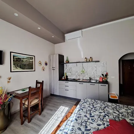 Il Regno Di Iose' 아파트 캠피비센지오